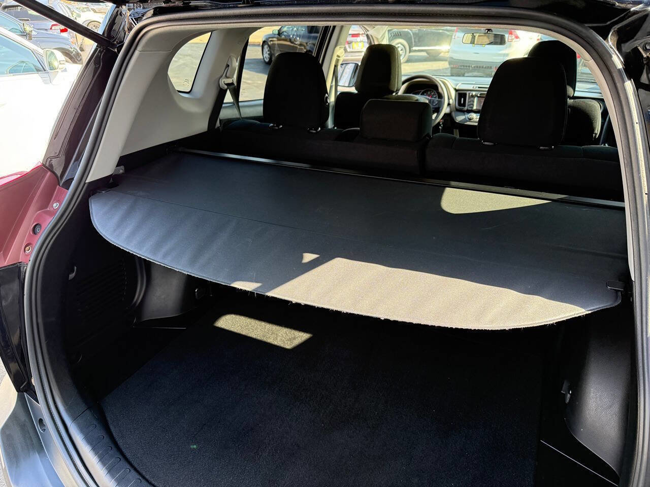 Used 2015 Toyota RAV4 XLE AWD/4WD image 79