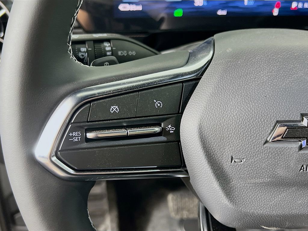 New 2026 Chevrolet Blazer EV LT image 10