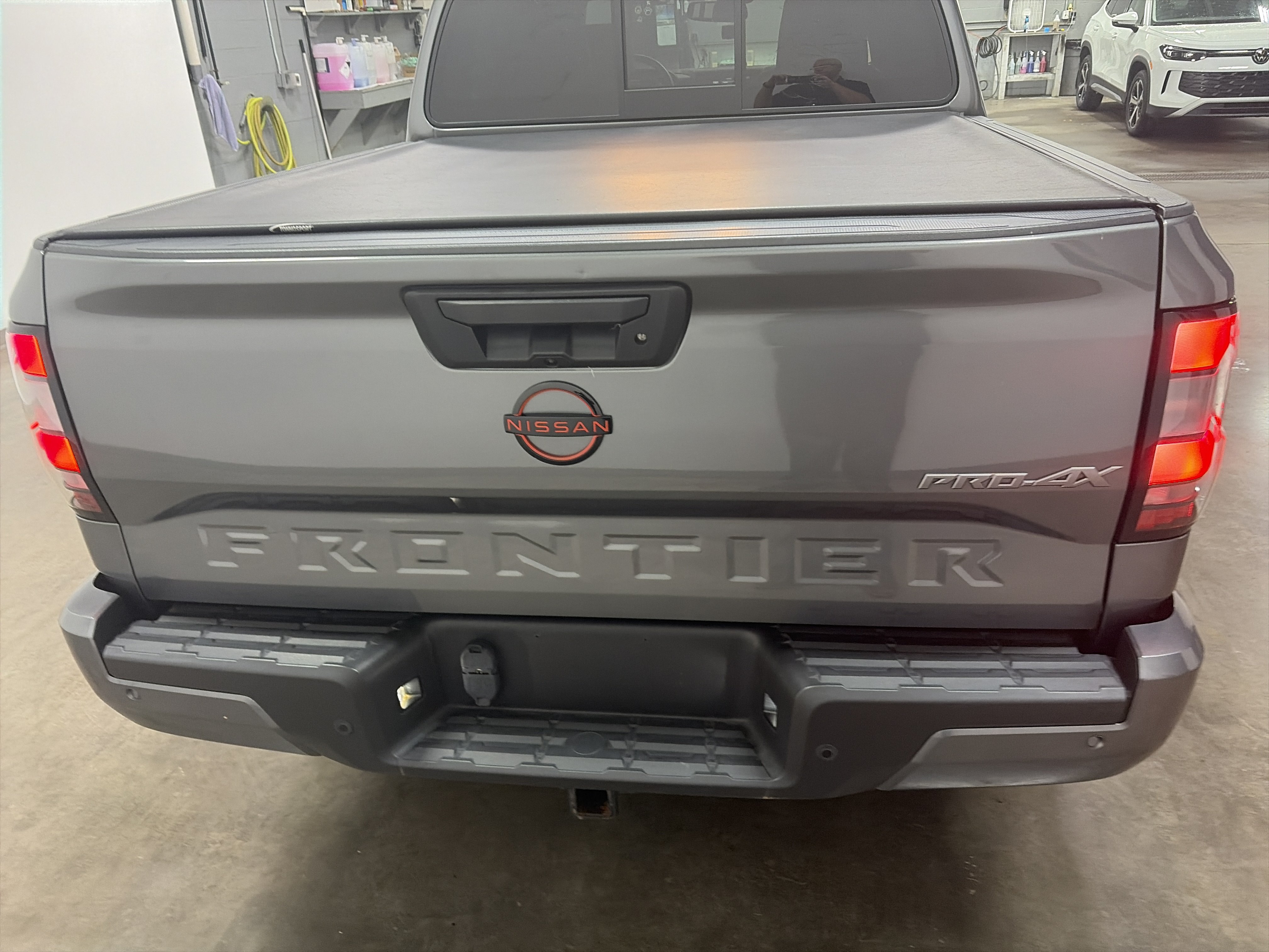 Used 2022 Nissan Frontier PRO-4X w/ Pro-4X Premium Package AWD/4WD image 4