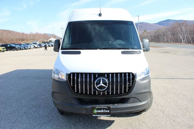 Used 2023 Mercedes-Benz Sprinter 2500 image 2