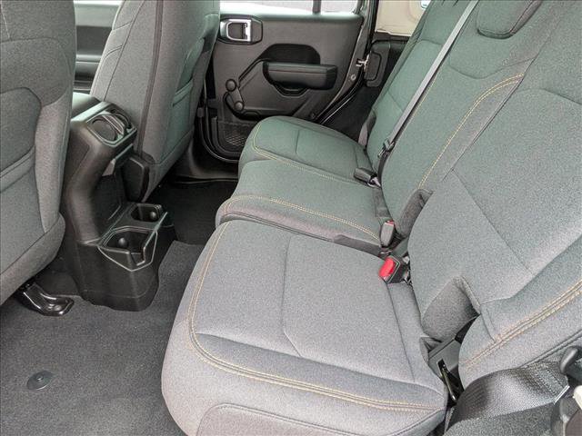 Used 2024 Jeep Wrangler Sport image 17