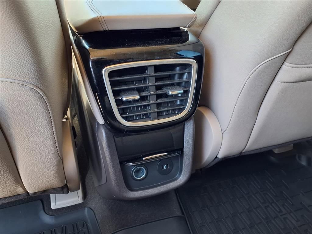 Used 2023 Lincoln Nautilus Standard w/ Premium Package image 14