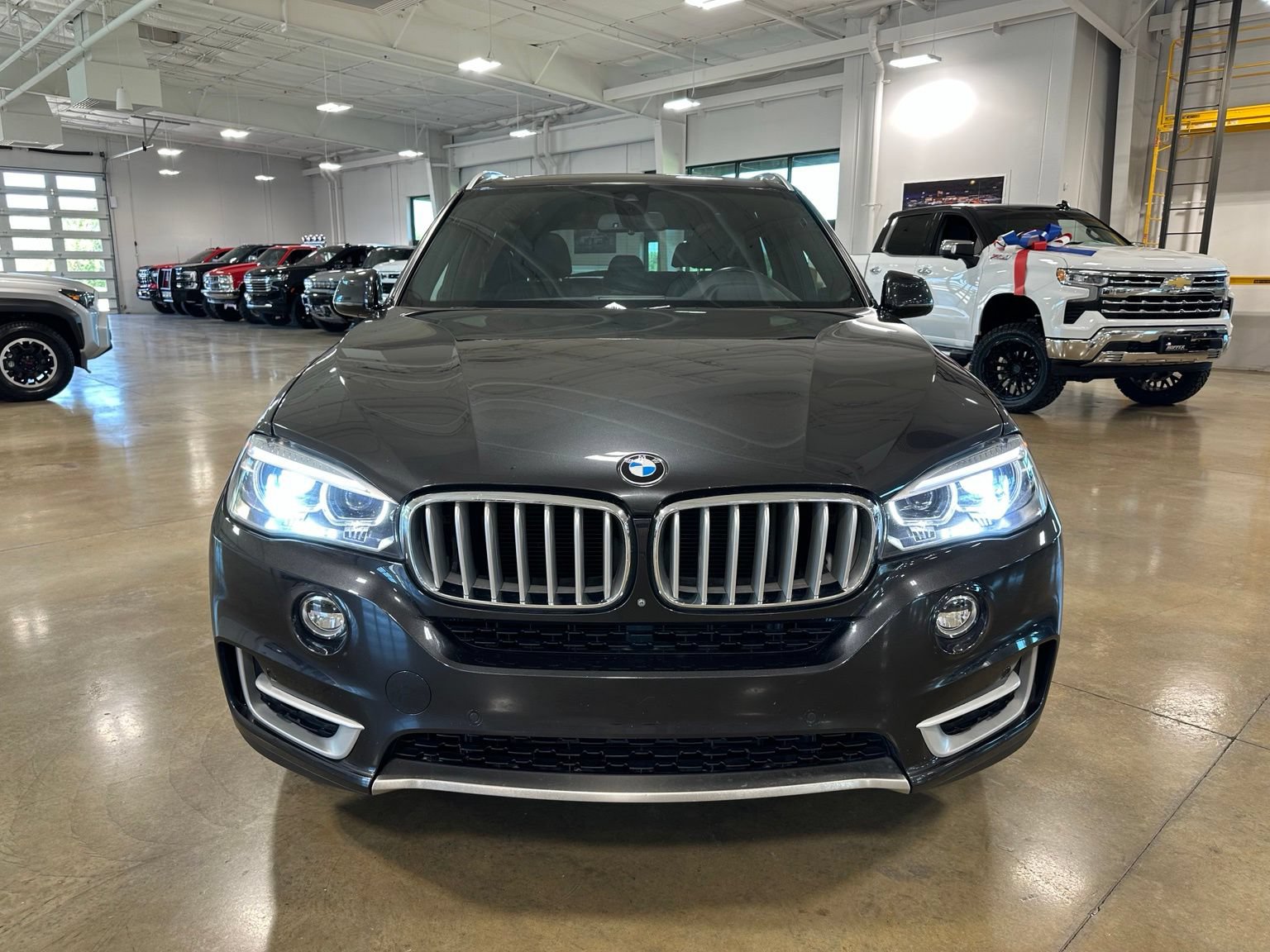 Used 2018 BMW X5 sDrive35i RWD image 2