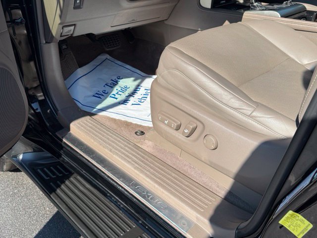 Used 2018 Lexus GX 460 w/ Navigation Package AWD/4WD image 12