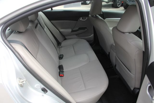 Used 2015 Honda Civic EX-L image 32