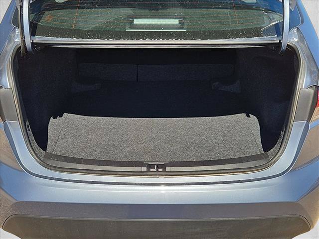Used 2026 Toyota Corolla LE FWD image 6