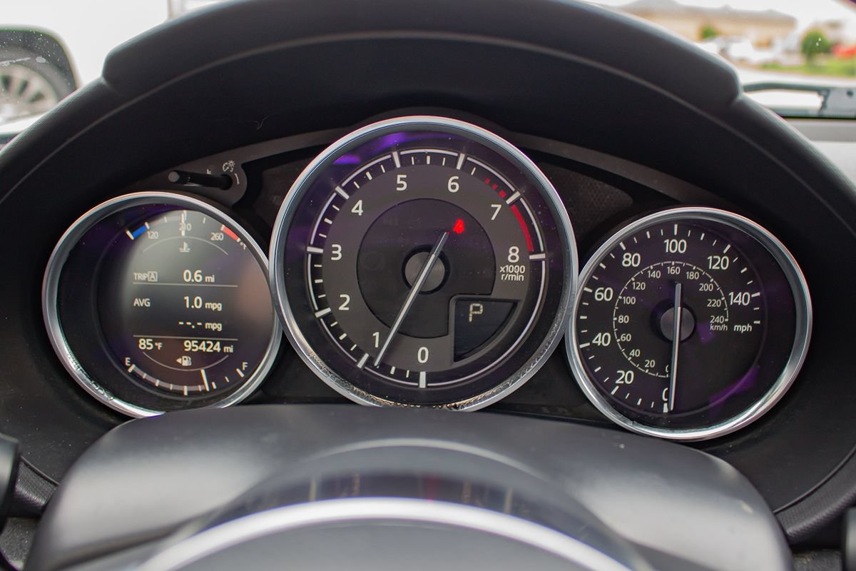 Used 2018 MAZDA MX-5 Miata RF Grand Touring RWD image 19