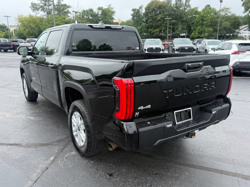 Used 2024 Toyota Tundra SR5 w/ SR5 Convenience Package AWD/4WD image 5