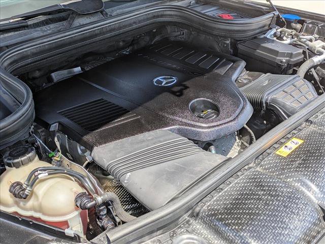 Used 2020 Mercedes-Benz GLS 450 4MATIC image 25