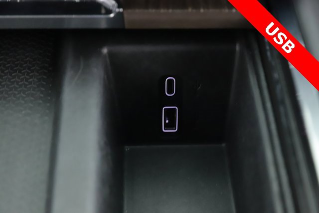 Used 2025 GMC Acadia Denali image 26