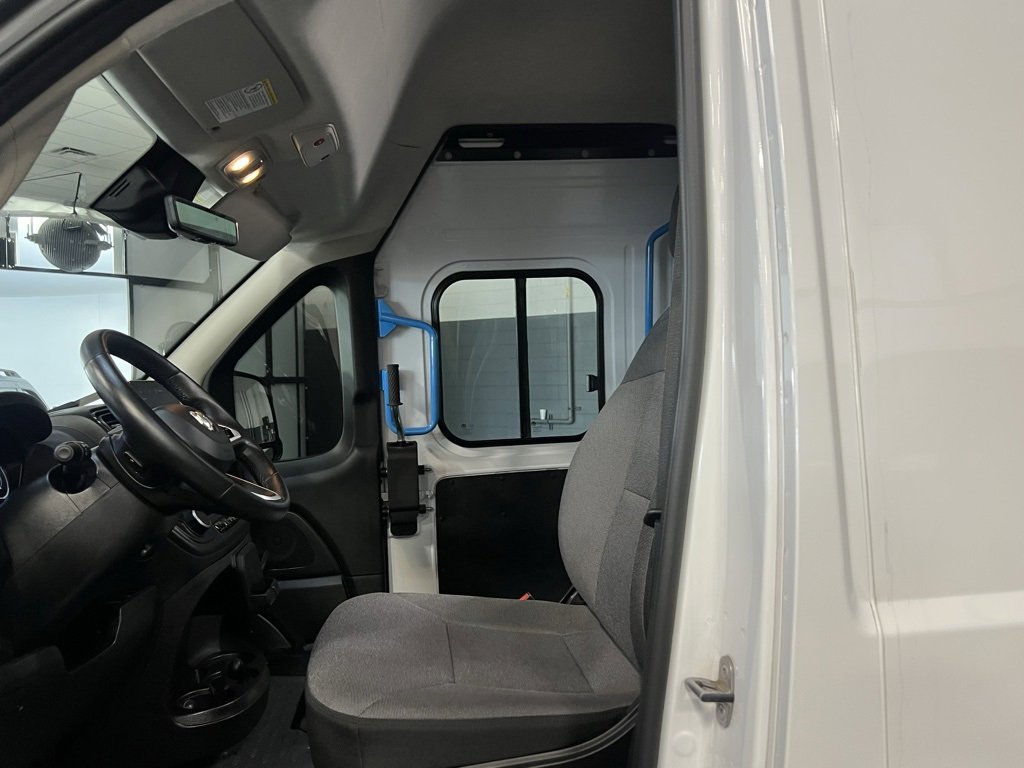 Used 2024 RAM ProMaster 3500 w/ Delivery Van Package image 21