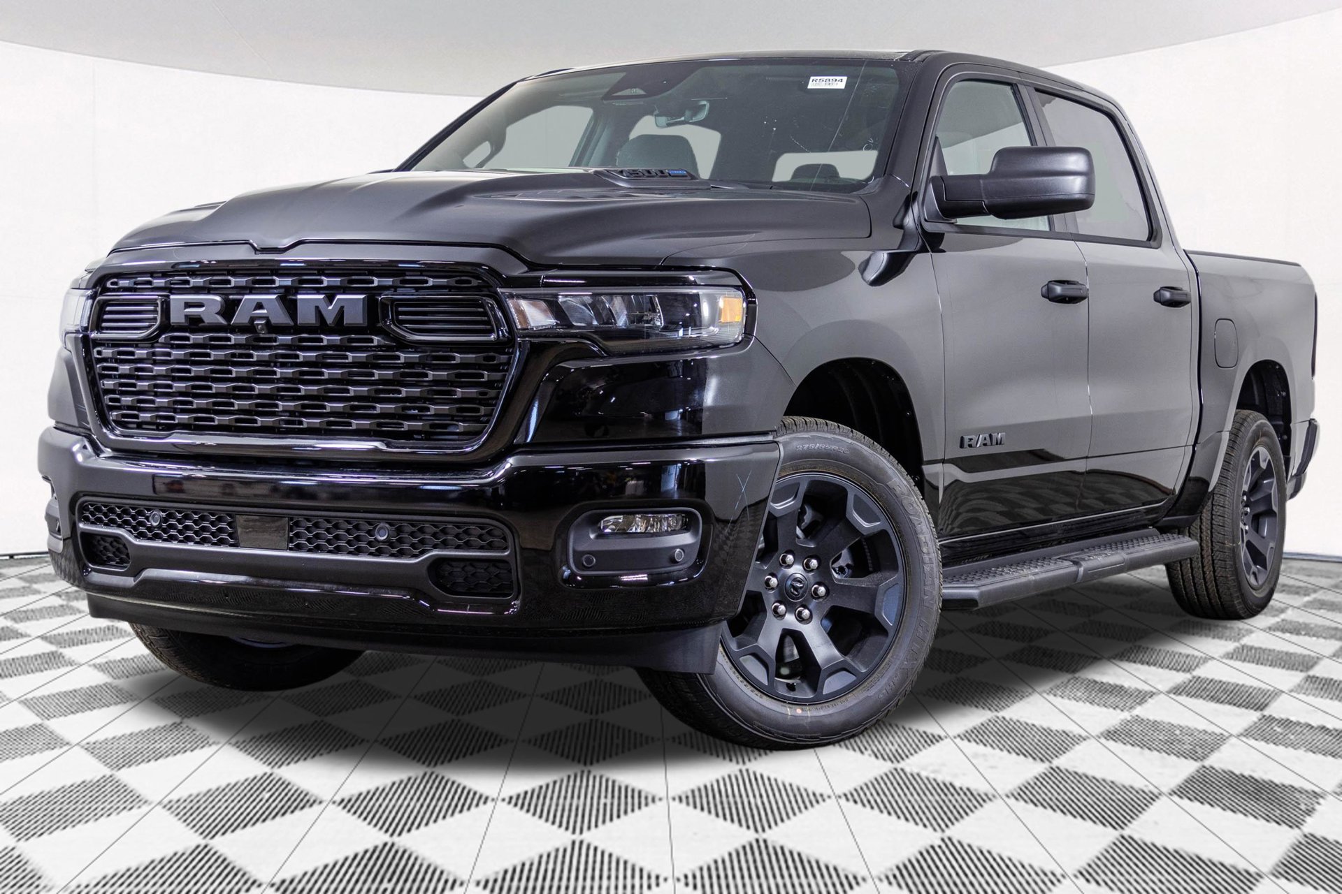 New 2026 RAM 1500 Express AWD/4WD image 2