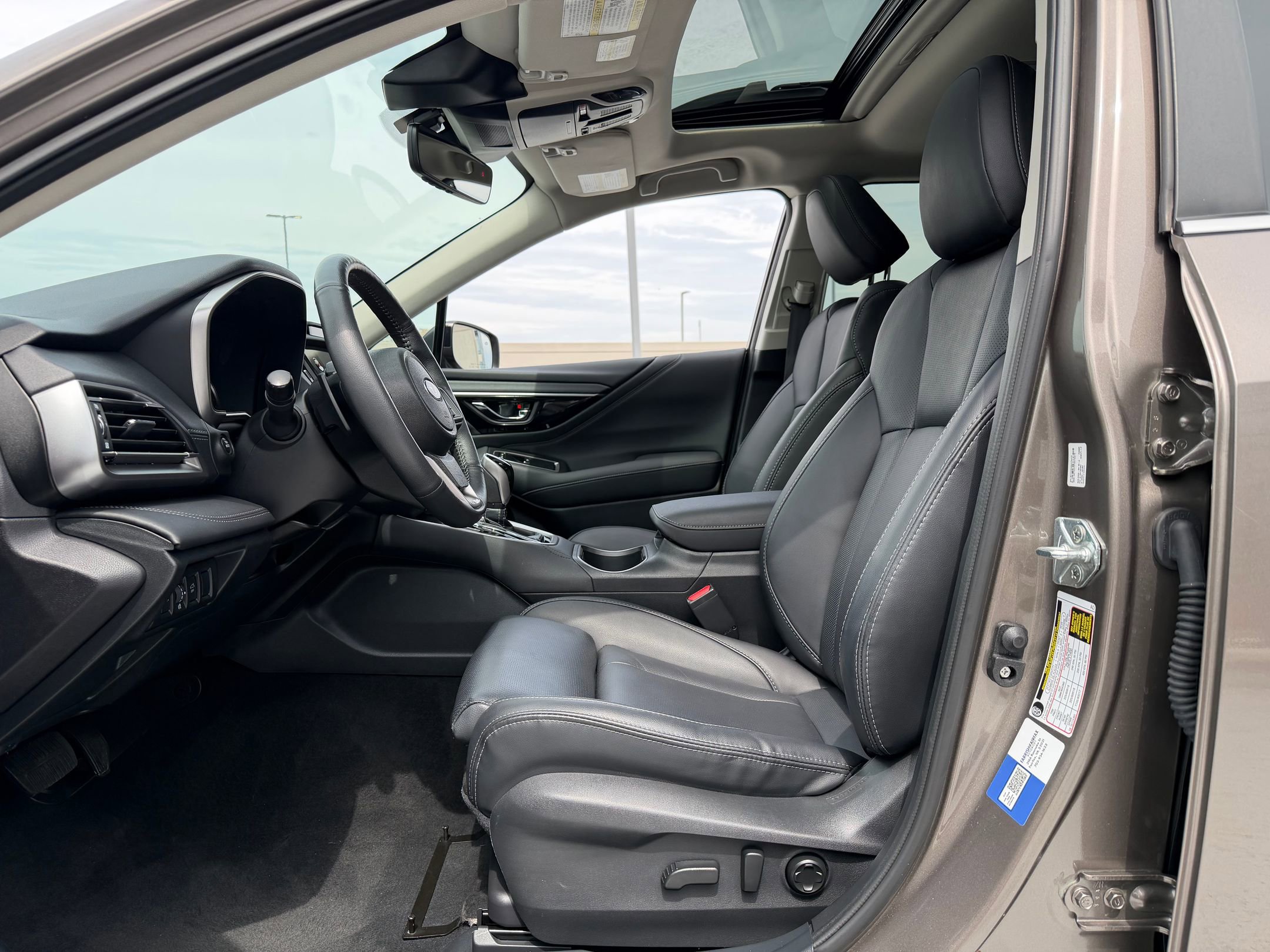Used 2024 Subaru Outback Limited AWD/4WD image 24