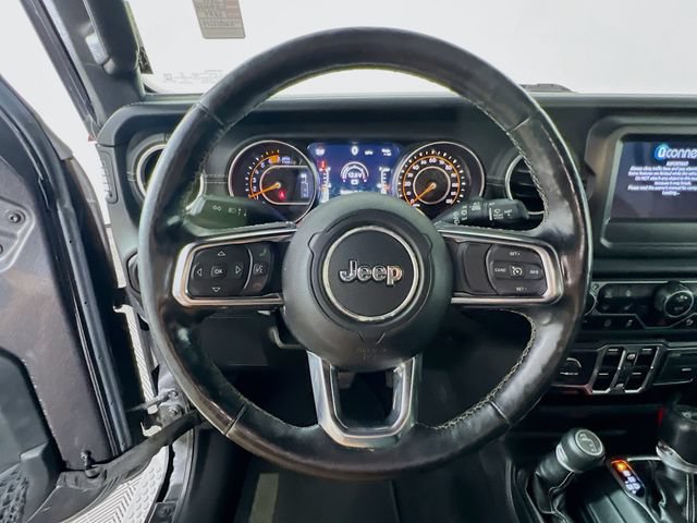 Used 2019 Jeep Wrangler Unlimited Sahara w/ Dual Top Group AWD/4WD image 12