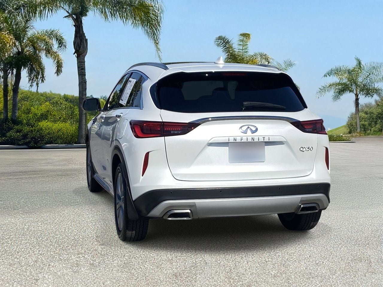 Certified 2023 INFINITI QX50 Luxe FWD image 4