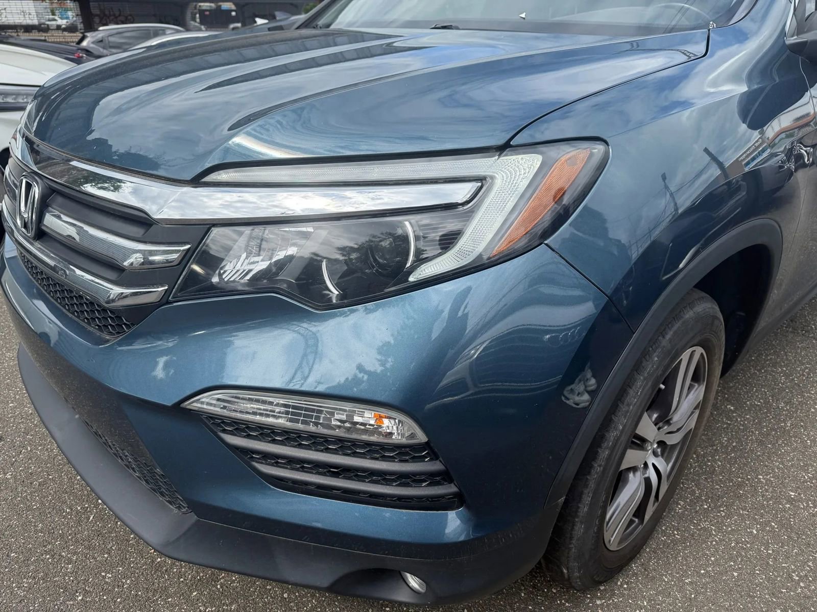 Used 2017 Honda Pilot EX-L image 32