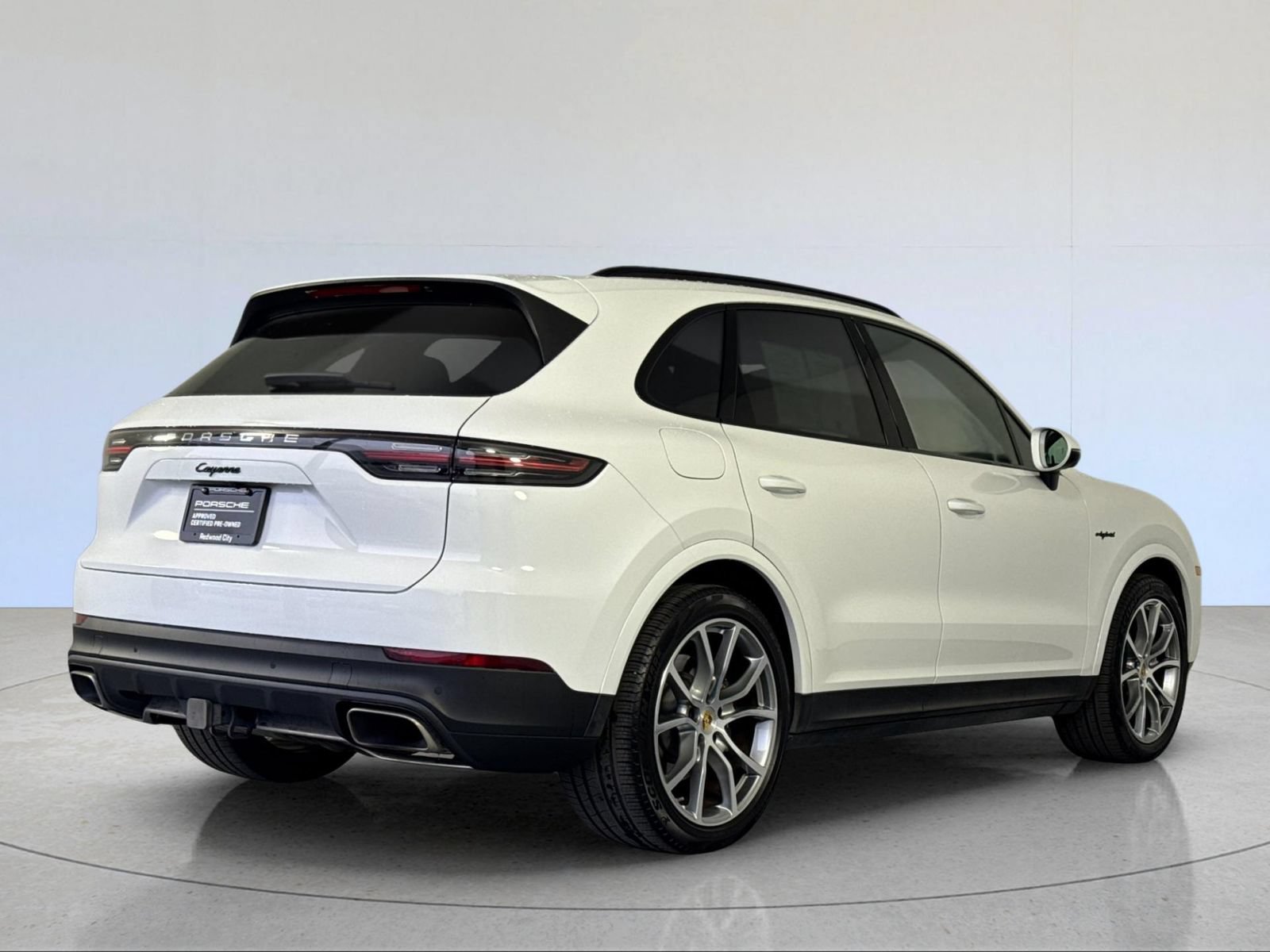 Certified 2022 Porsche Cayenne E-Hybrid AWD/4WD image 8