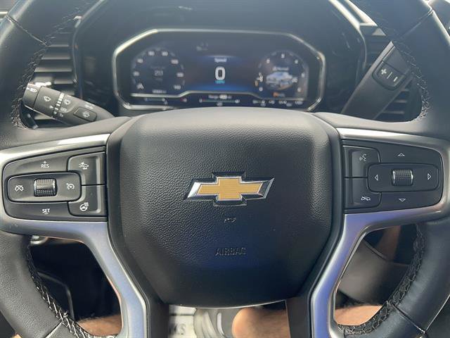 Used 2024 Chevrolet Silverado 1500 LT AWD/4WD image 18