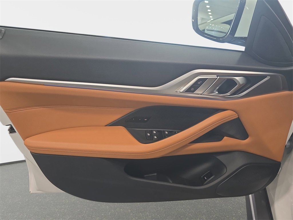 Used 2024 BMW i4 eDrive35 image 23