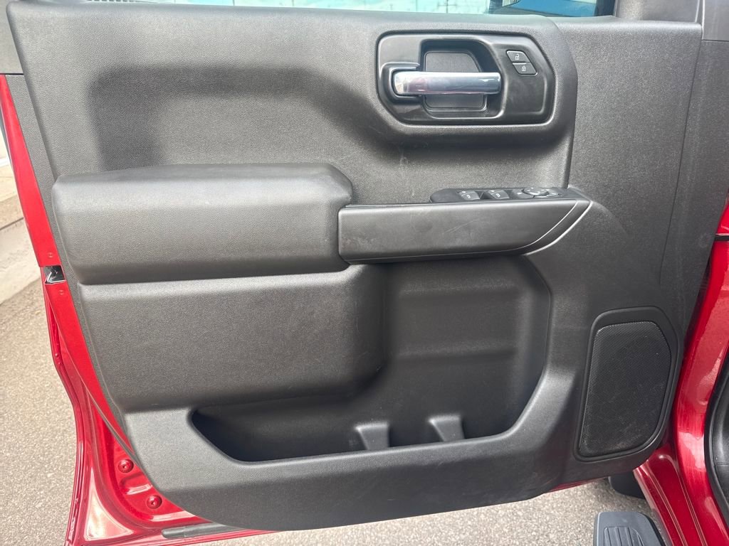Used 2022 Chevrolet Silverado 1500 Custom w/ Safety Confidence Package image 14
