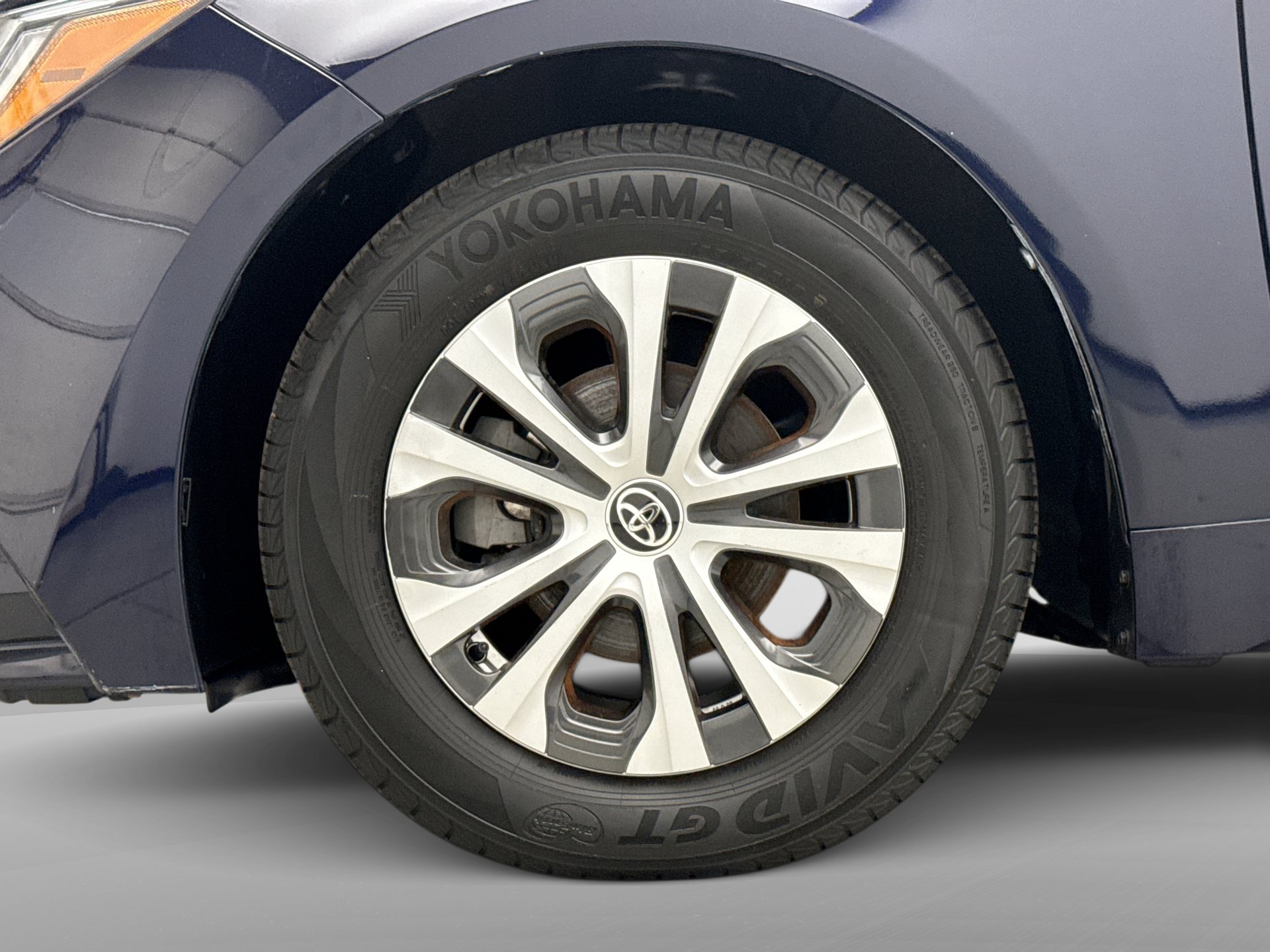 Used 2021 Toyota Corolla LE FWD image 22