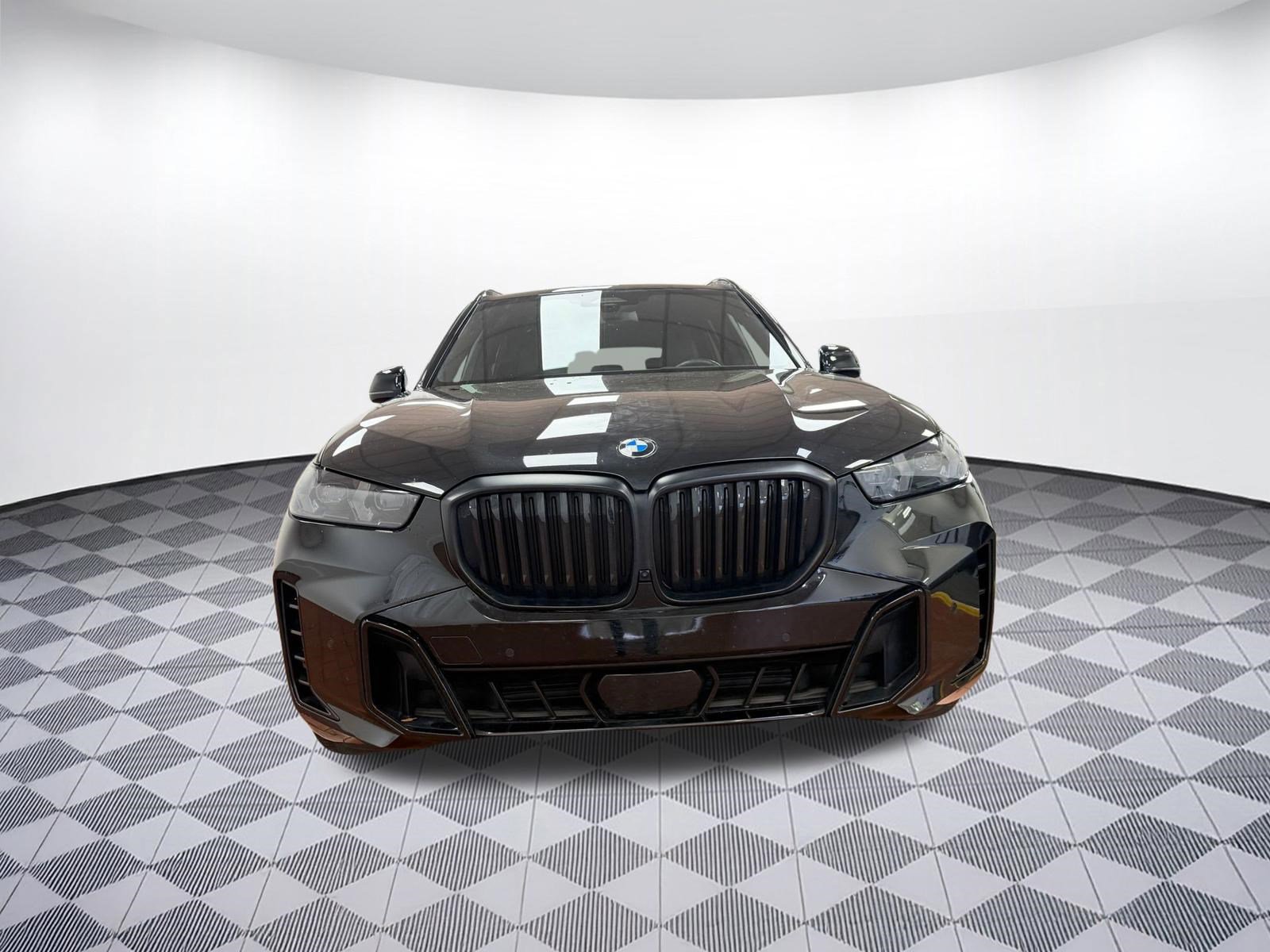 Certified 2024 BMW X5 xDrive40i w/ M Sport Package image 5
