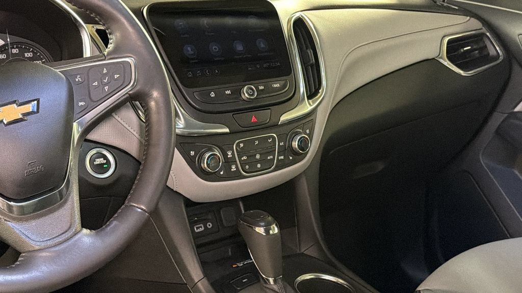 Used 2021 Chevrolet Equinox Premier AWD/4WD image 18