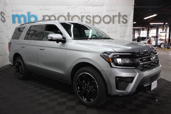 Used 2024 Ford Expedition Limited image 9