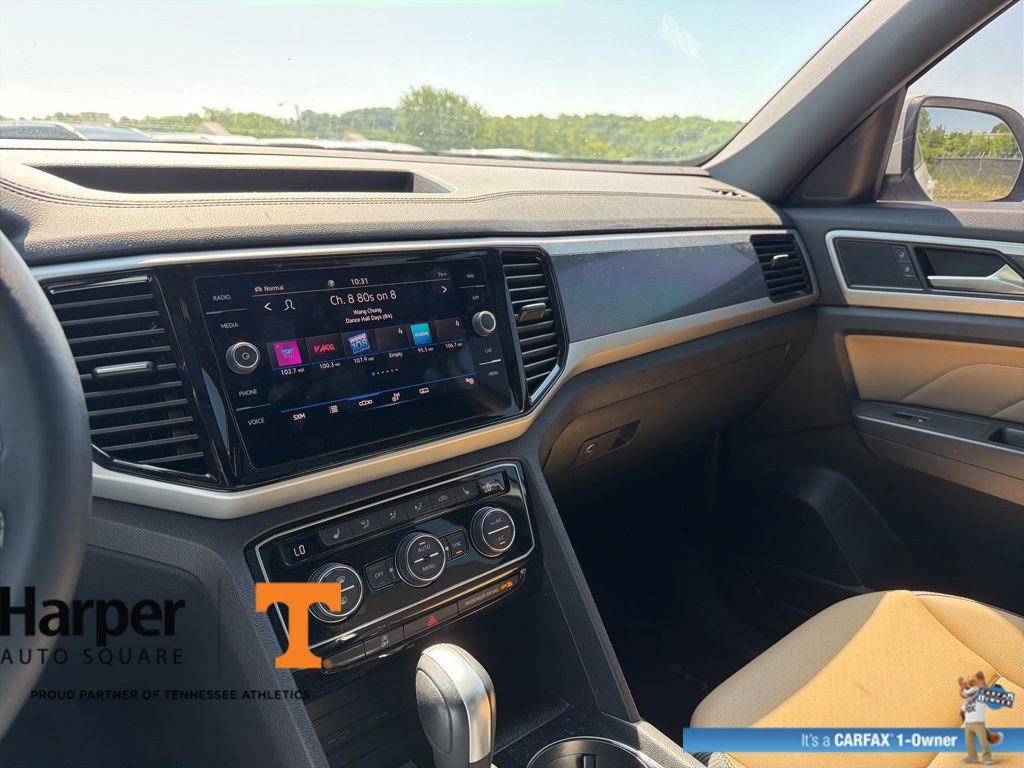 Used 2023 Volkswagen Atlas Cross Sport SEL AWD/4WD image 17