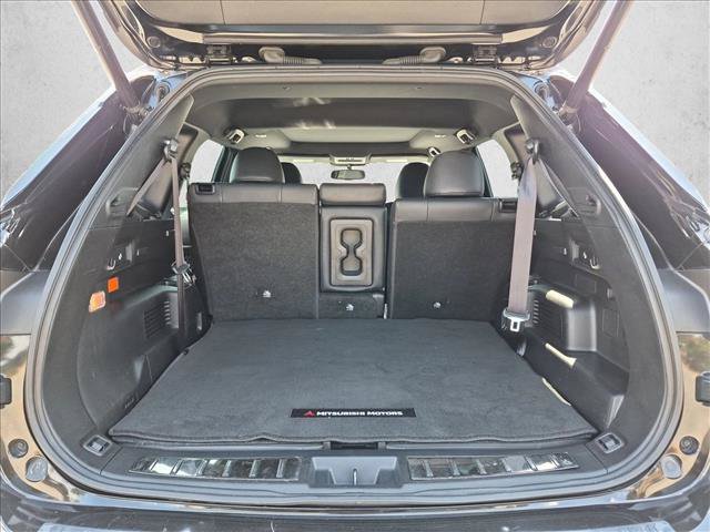 Used 2023 Mitsubishi Outlander SEL 40th Anniversary AWD/4WD image 6