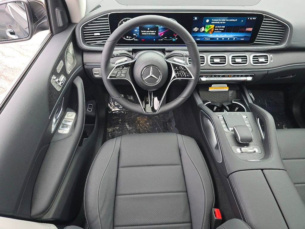 New 2026 Mercedes-Benz GLS 450 4MATIC image 25