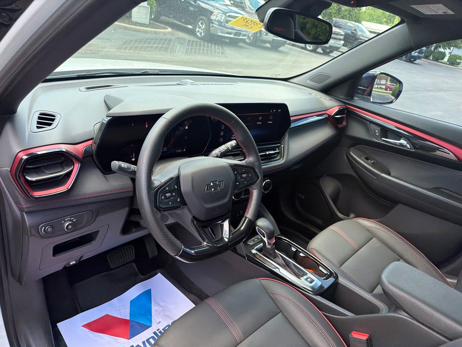 Used 2024 Chevrolet TrailBlazer RS w/ Convenience Package FWD image 10