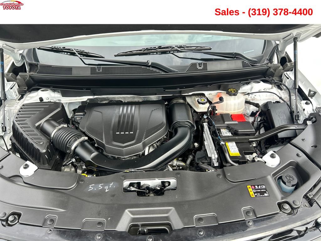 Used 2024 Chevrolet Traverse RS image 19