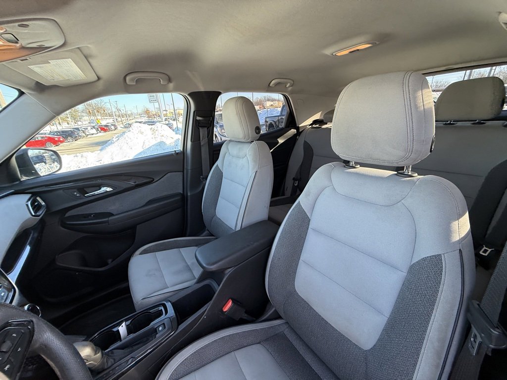 Used 2021 Chevrolet TrailBlazer LT w/ Convenience Package image 12