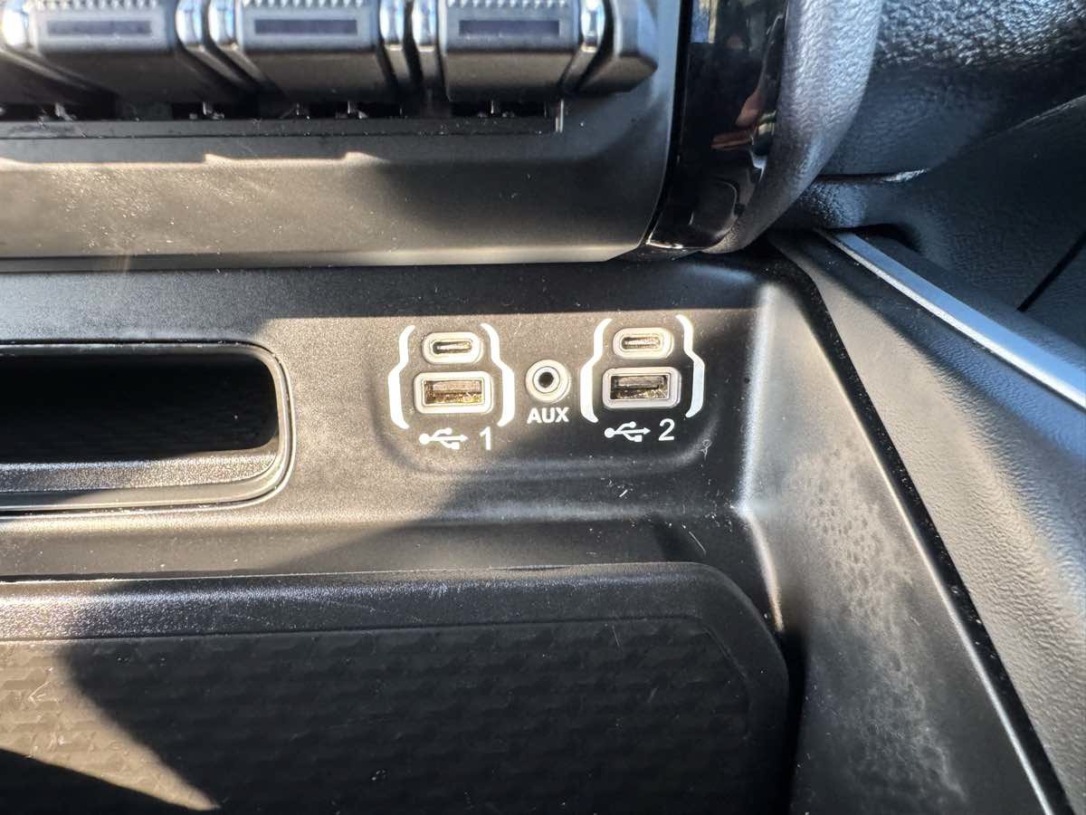 Used 2023 RAM 1500 Big Horn AWD/4WD image 22