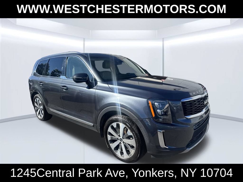 Used 2022 Kia Telluride EX w/ EX Premium Package FWD image 3