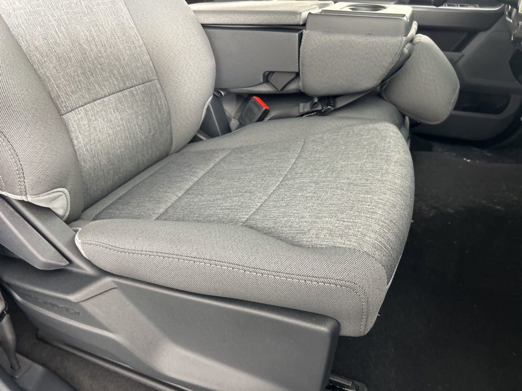 New 2026 Ford F250 XL image 27