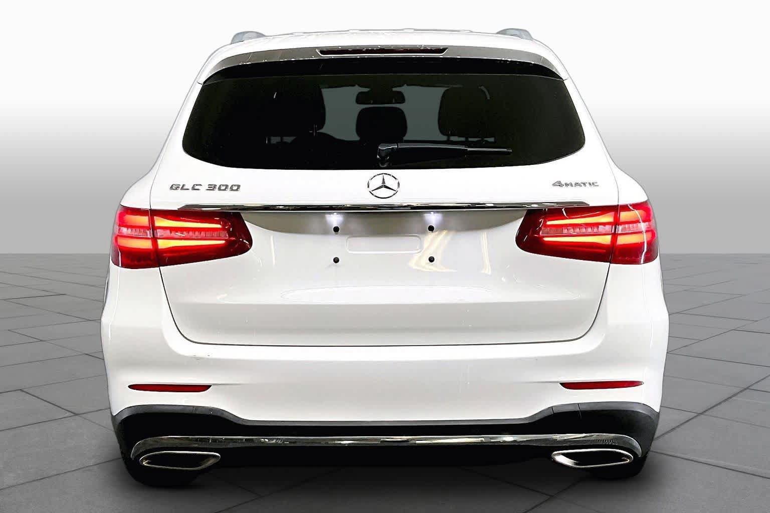Certified 2017 Mercedes-Benz GLC 300 4MATIC image 5