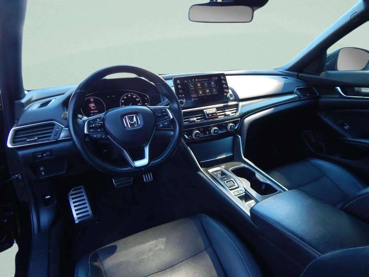 Used 2018 Honda Accord Sport image 34