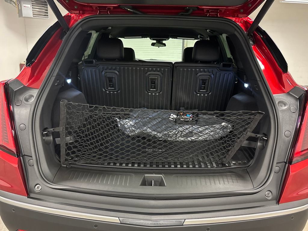 New 2026 Cadillac XT5 Luxury w/ LPO, Floor Liner Package image 17