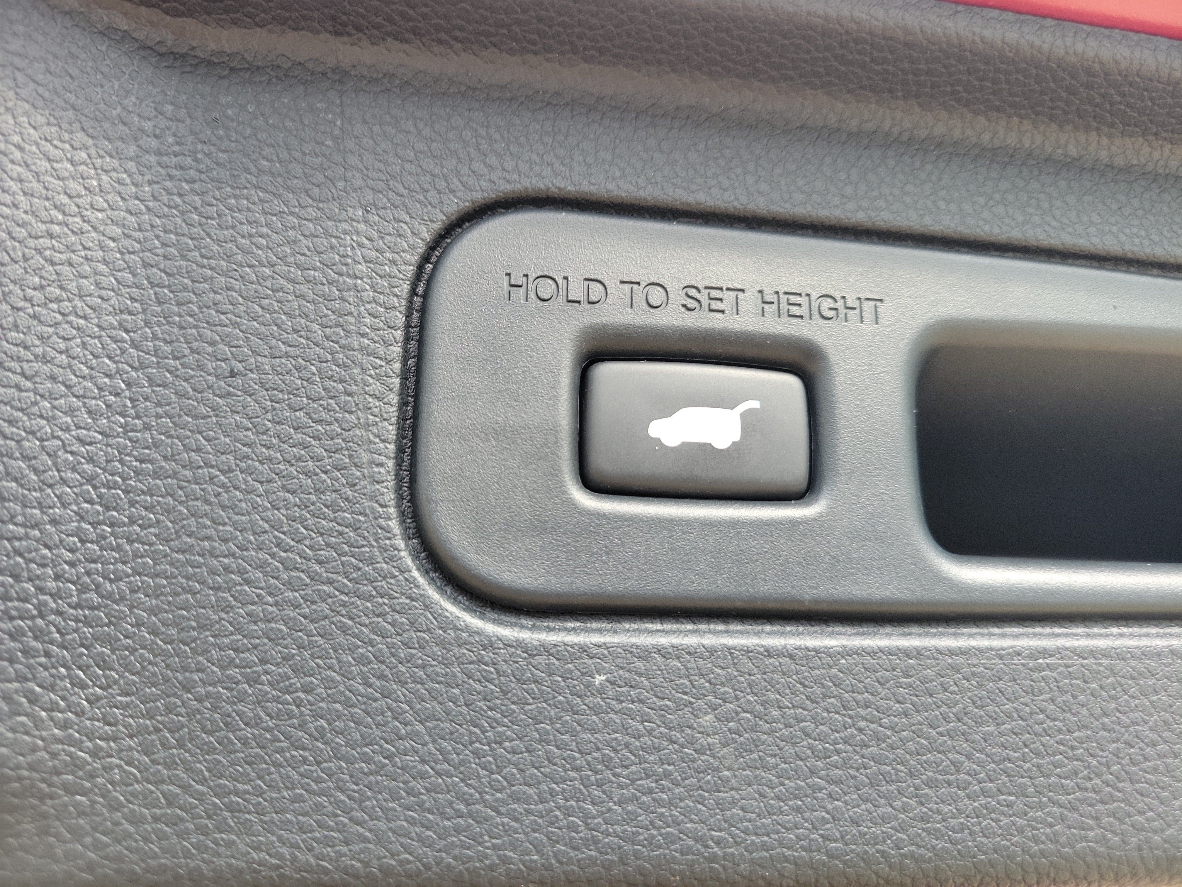 Used 2023 Honda Pilot Elite image 12