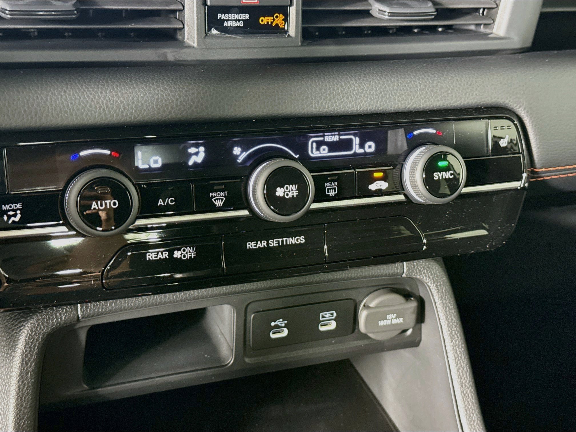 New 2026 Honda Pilot Sport image 19