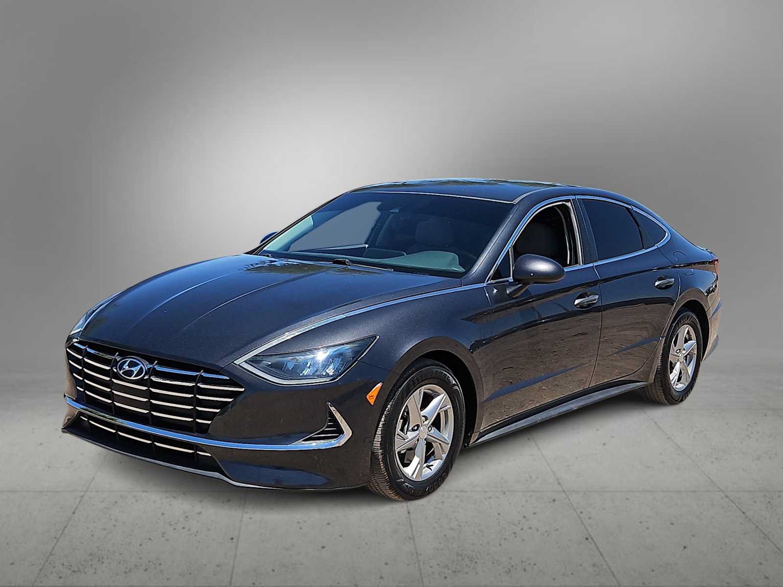 Used 2021 Hyundai Sonata SE FWD image 4