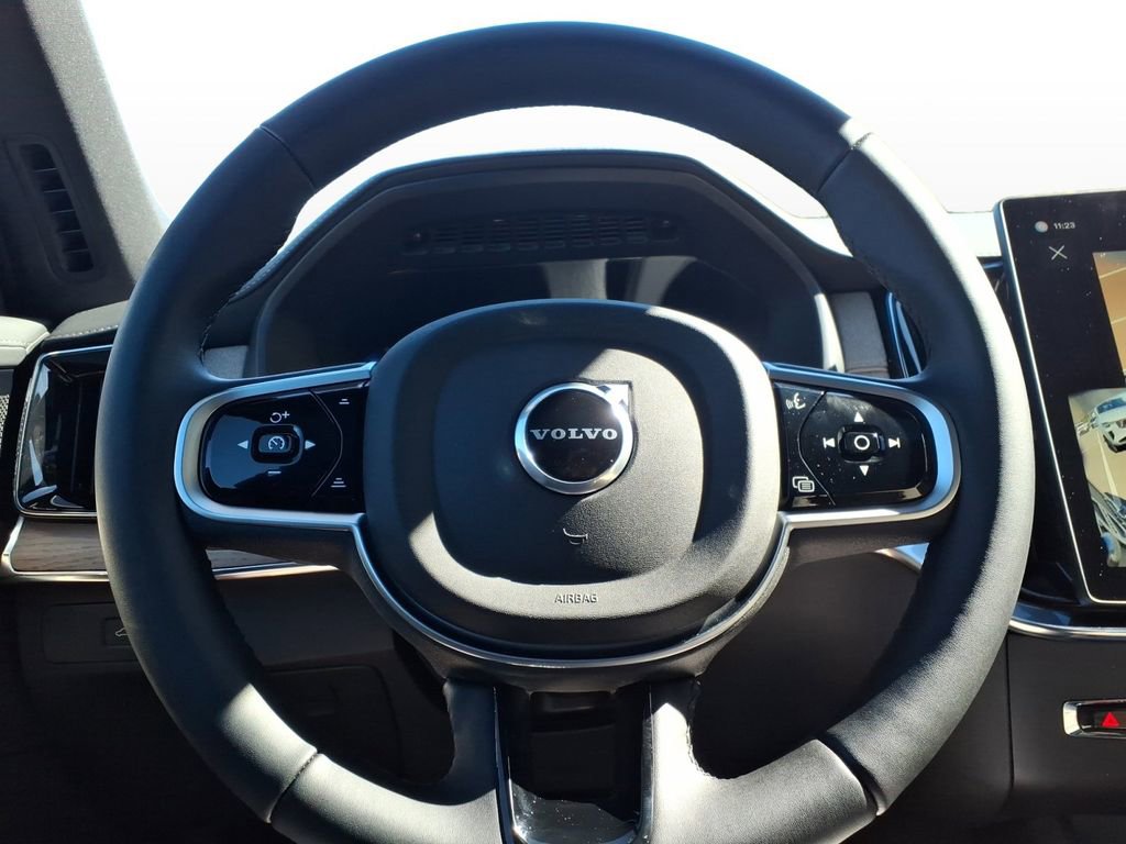 New 2026 Volvo XC90 T8 Plus image 16