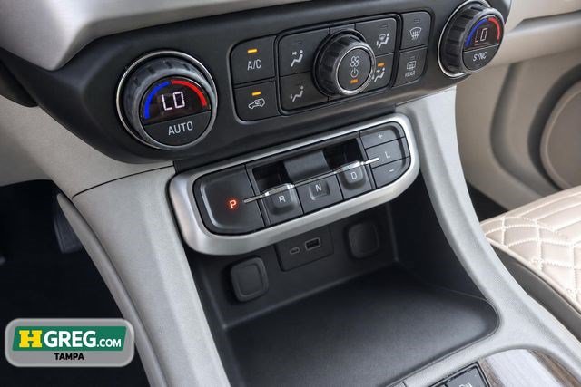 Used 2021 GMC Acadia SLE w/ Driver Convenience Package AWD/4WD image 14
