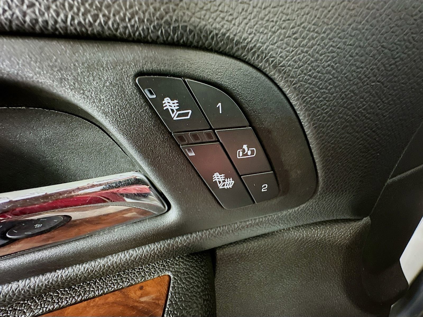 Used 2007 Chevrolet Silverado 2500 LTZ w/ Safety Package image 21