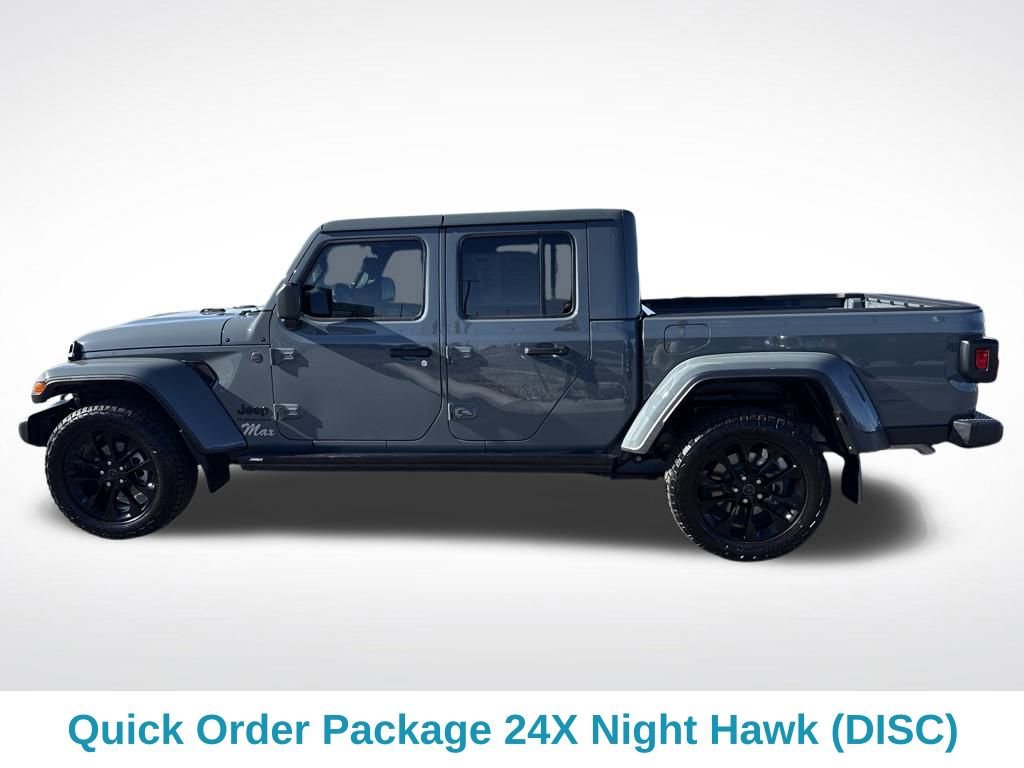 Used 2025 Jeep Gladiator Sport image 2