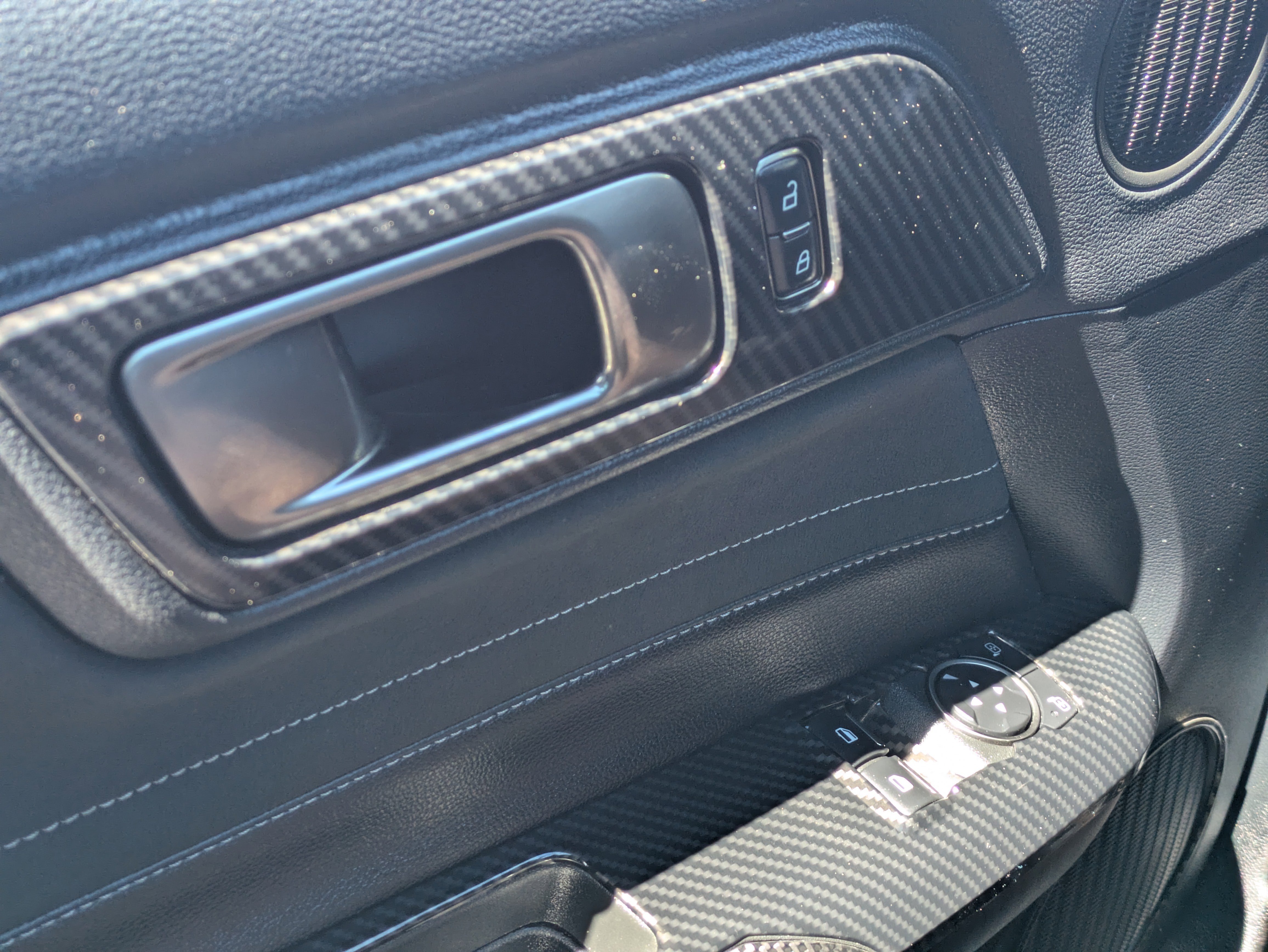 Used 2017 Ford Mustang Shelby GT350 image 26