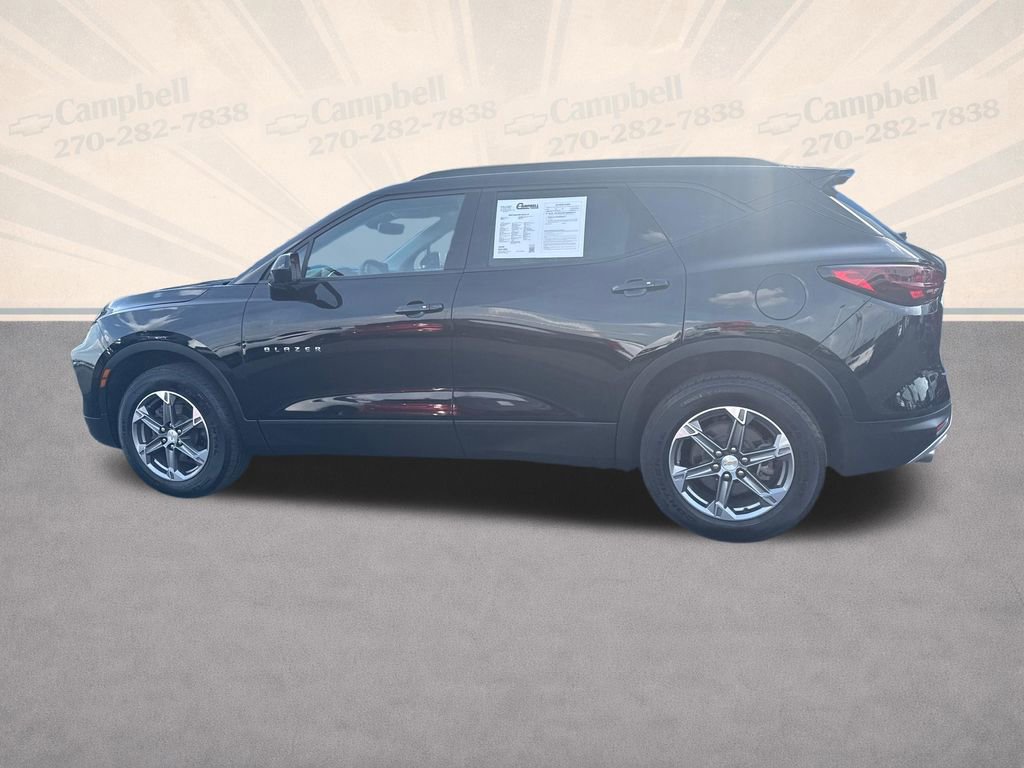 Used 2024 Chevrolet Blazer LT w/ Convenience Package image 2