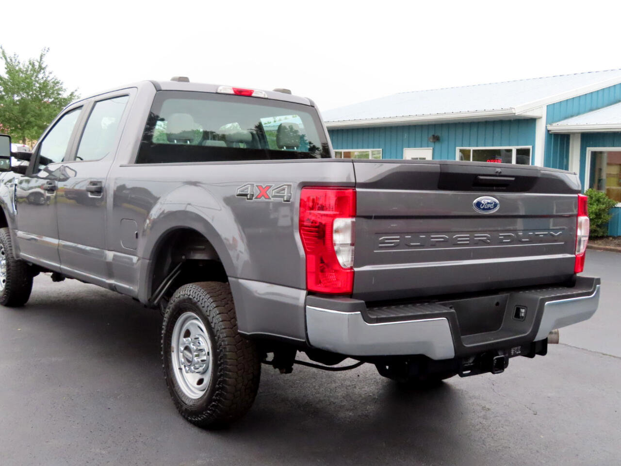 Used 2022 Ford F350 XL w/ Power Equipment Group image 17